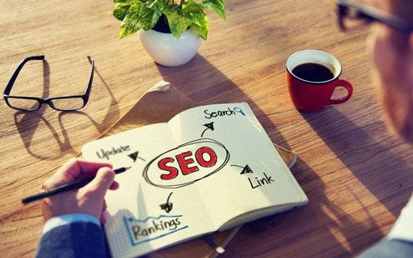 SEO優(yōu)化技巧分享網(wǎng)站內(nèi)部鏈接！